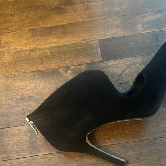 BCBG pumps - Picture 5 of 8